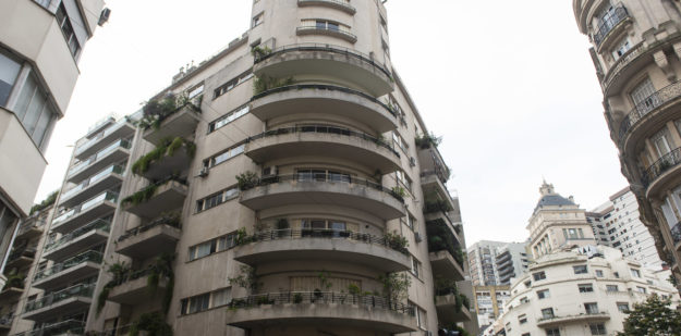 Foto 01 – Edificio Minner en Arroyo 804