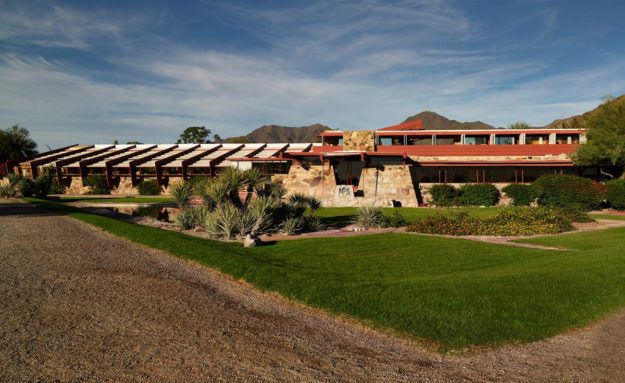 _l_taliesin-west-exterior-carol-highsmith