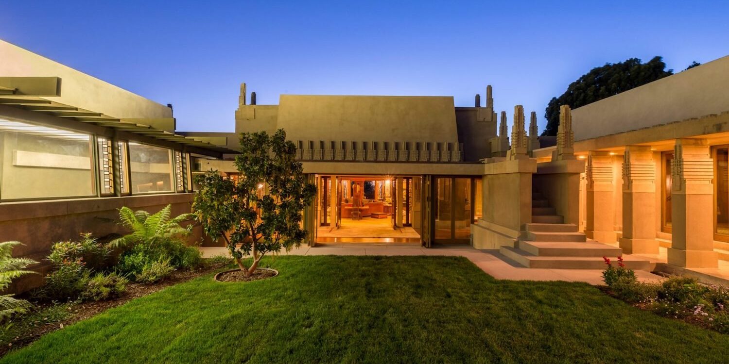 casa-hollyhock-de-frank-lloyd-wright_c2cef1df_1500x1001